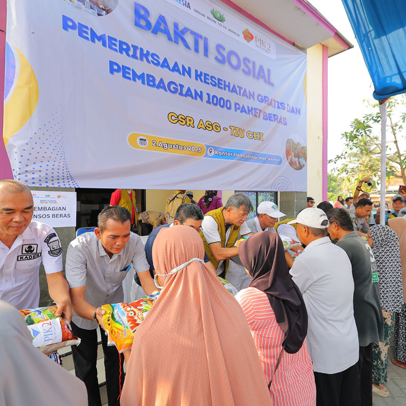 CSR PIK2 & TZU CHI GELAR BAKTI SOSIAL KESEHATAN DAN BAGI 1.000 PAKET BERAS DI KEMIRI
