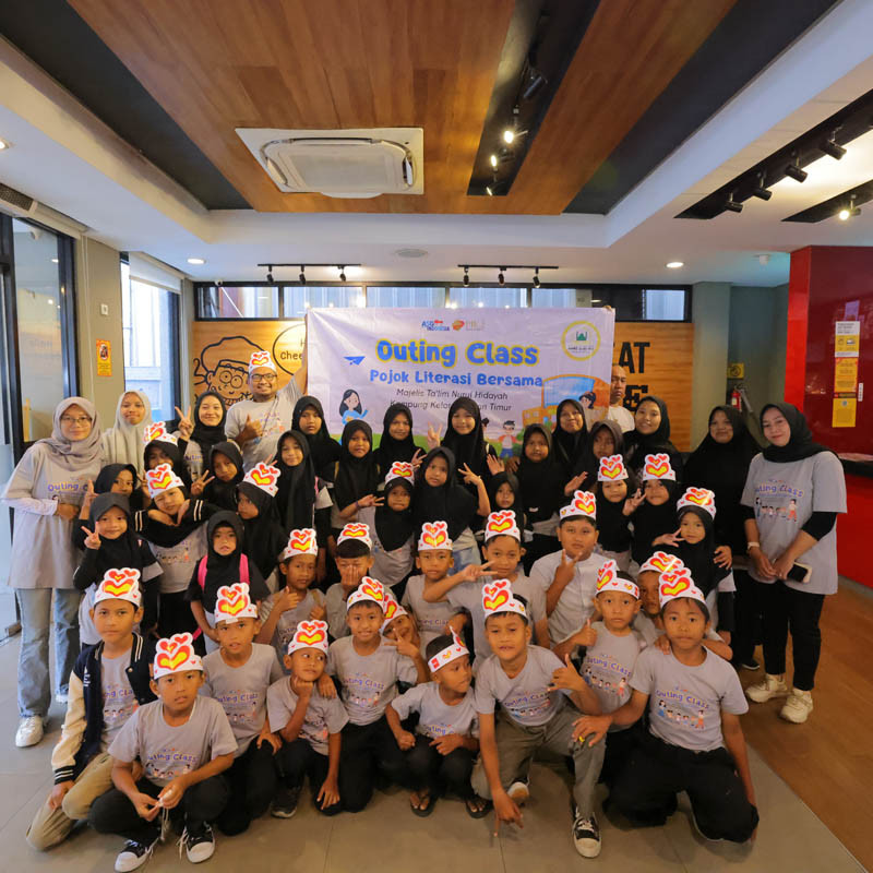 OUTING SERU BERSAMA POJOK LITERASI KAK RARA