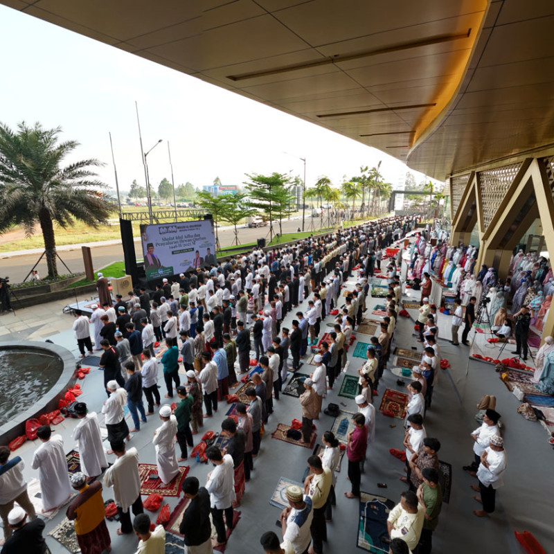 MASJID AL-KHAIRIYAH, MENARA SYARIAH PIK2  GELAR SHALAT IDUL ADHA 1446 H