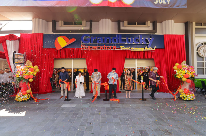 LA VELA LITTLE EUROPE RESMI DIBUKA, HADIRKAN NUANSA EROPA KLASIK DI JAKARTA BARAT