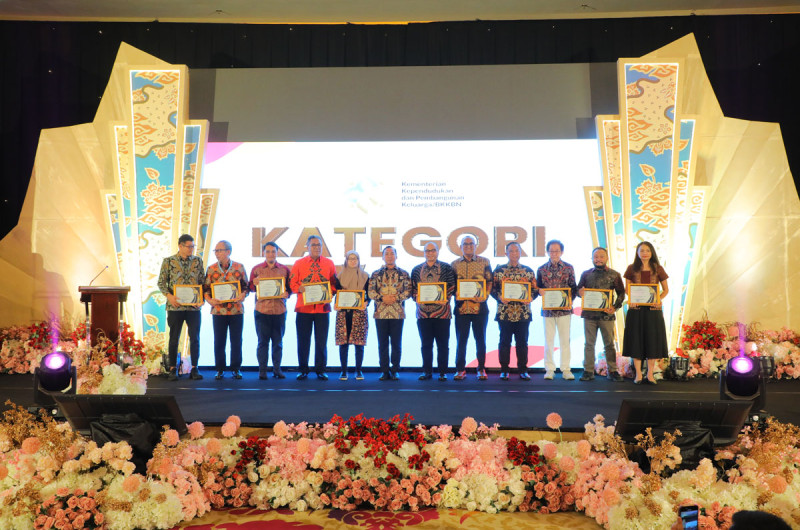 PIK2 RAIH GENTING AWARD KATEGORI GOLD ATAS DEDIKASI CEGAH STUNTING DI KABUPATEN TANGERANG